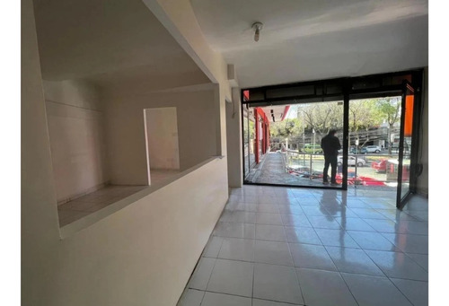 Local En Venta Para Inversion En Calzada Del Hueso En Plaza Comercial, En Alcaldia Coyoacan, Cm28-ru