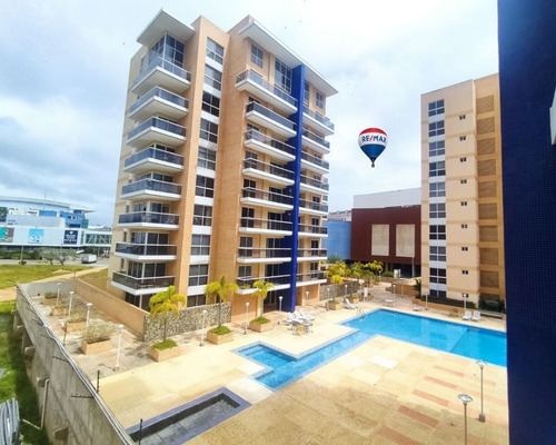 Apartamento En El Conjunto Residencial Costa Del Mar, Costa Azul. Isla De Margarita, Estado Nueva Esparta.