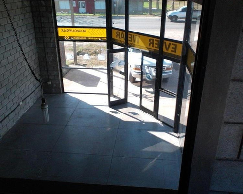 Imagen 21 de 28 de Venta De Local Comercial Con Galpon Sobre Ruta 178 En Las Parejas Santa Fe