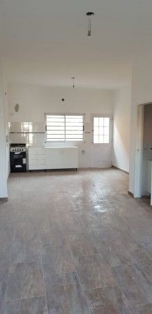 Imagen 5 de 11 de Duplex A La Venta En Bella Vista