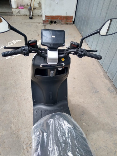 Imagen 7 de 16 de Scooter Yadea G-5 Electrico 0km