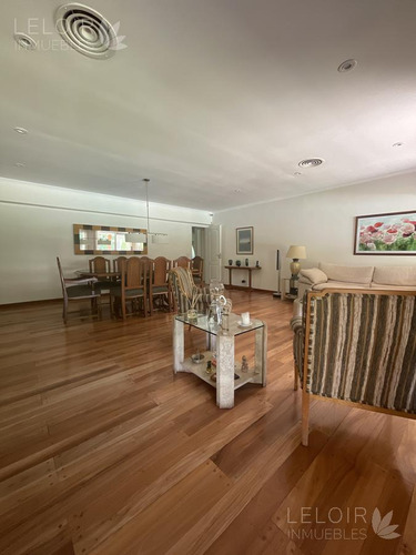 Casa En Venta 4 Amb En Parque Leloir