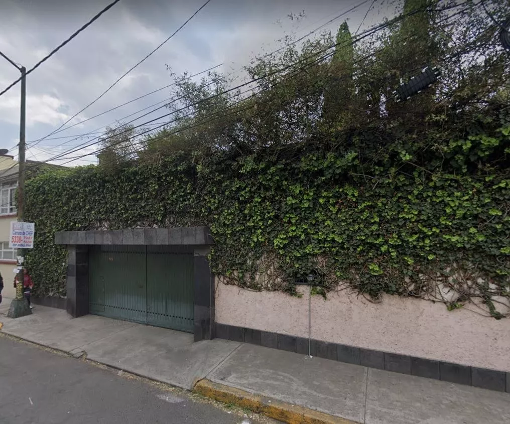 Casa En Venta En Coyoacan, Col. Del Carmen, Tum