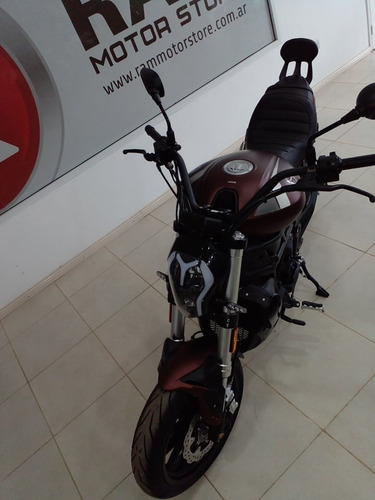 Imagen 4 de 8 de Benelli 502c