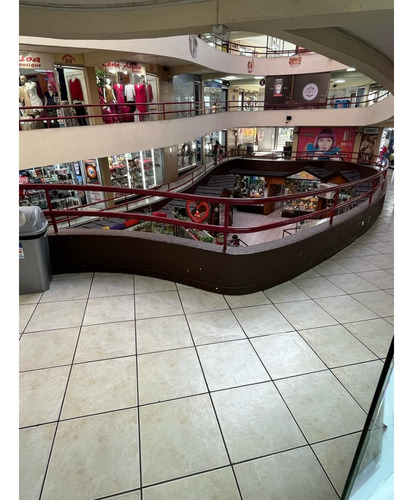 Bulnes - Local Comercial En Caracol - Primer Piso, Local 19