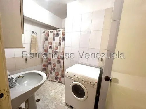 Las Acacias Mls# 25-12440 Wm