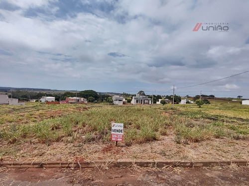 Imagem 2 de 10 de Terreno Comercial/residencial Por Apenas R$ 65.000,00 - 2166