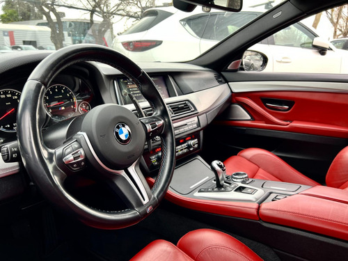 Bmw M5 F 10 V8 4.4 2016