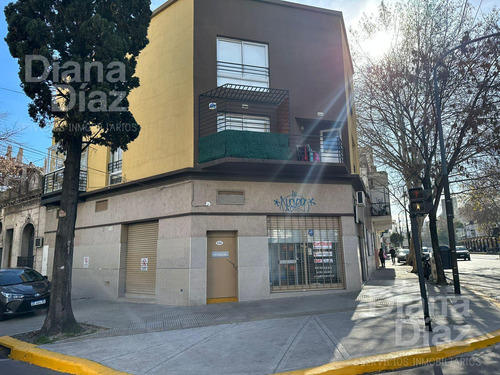 Venta Local En Esquina Villa General Mitre