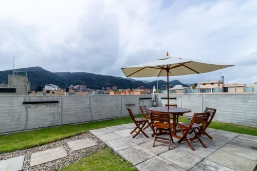 Apartamento En Venta En Chicó Norte. Cod V22071