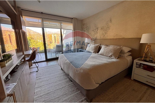 Venta Casa En Valle Escondido ,en Condominio