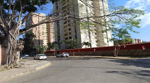 Ao Asein2140 Vende Apartamento En Residencias Los Caracaros, Naguanagua. Edo. Carabobo