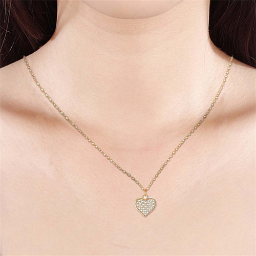 Colgante Con Colgante De Diamante En Forma De Corazón Para M