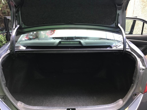 Imagen 5 de 9 de Toyota Corolla 2016 1.8 Base Mt