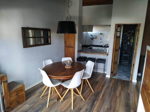 Casa Planta Alta + Local + Departamento De Un Ambiente Excelente Ubicación - Centro