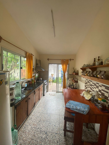 Imagen 4 de 11 de Venta Casa 2 Dorm Apta Banco