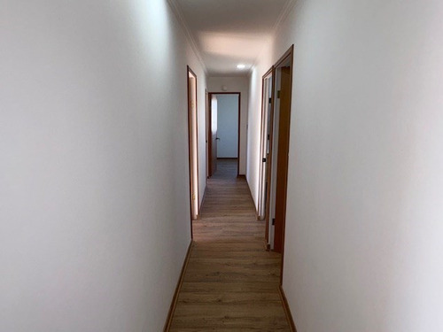 Casa En Arriendo De 4 Dorm 3 B. En Condominio Olivar