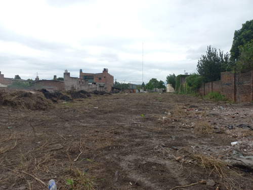 Flores Propiedades Vende Gran Terreno Sobre Av. República Del Libano Al 2.400