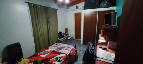 Casa Venta - 4 Dormitorios 3 Baños - 459mts2 Totales - Berisso