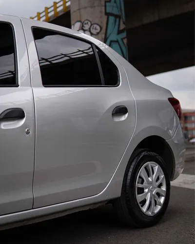 Renault Logan 1.6 Life