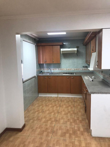 Arrendamos Bodegas Con Oficinas Y Depto