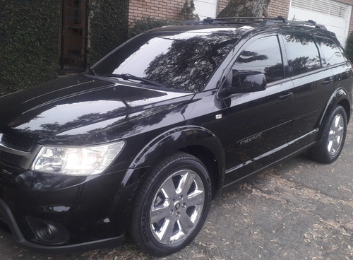Fiat Freemont 2013 2.4 Precision 5p