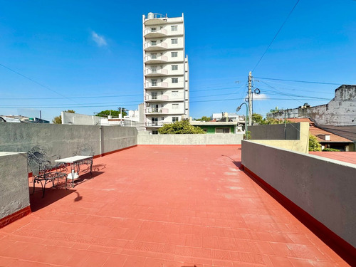 Venta Casa 4 Amb Piñeyro Avell Cochera Terraza