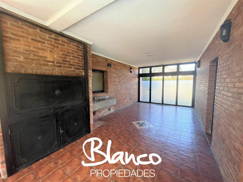Casa En Venta En La Delfina, Pilar, G.b.a. Zona Norte