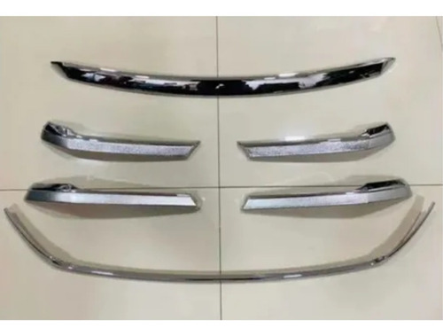 Grilles De Parrilla Cromados Toyota Hilux Revo 2017-2018