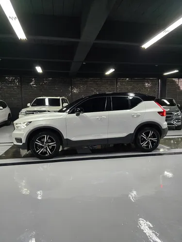 Volvo XC40 2.0 T5 Awd R-design
