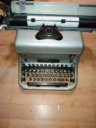 Maquina De Escribir Remington Rand, Antigua Usada (Usado)