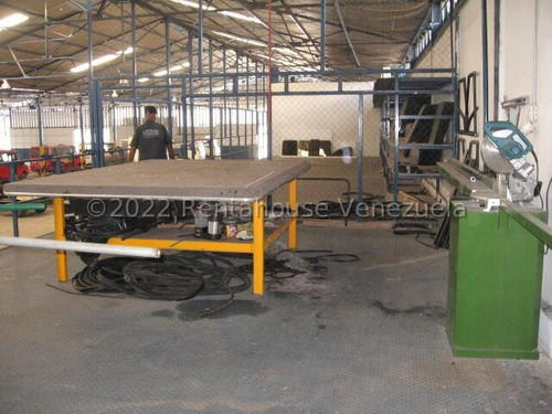 Galpon Industrial En Venta Ideal Para Empresa Automotriz O Fabrica Metalmecanica Alto Trafico Carga Pesada Oficinas Remodeladas Las Tejerias Estef 25-3396