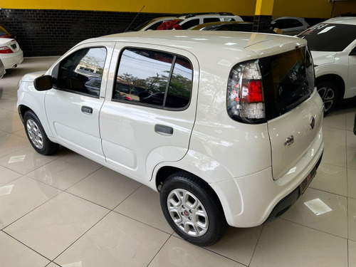 Fiat Uno 1.0 EVO ATTRACTIVE 8V FLEX 4P MANUAL