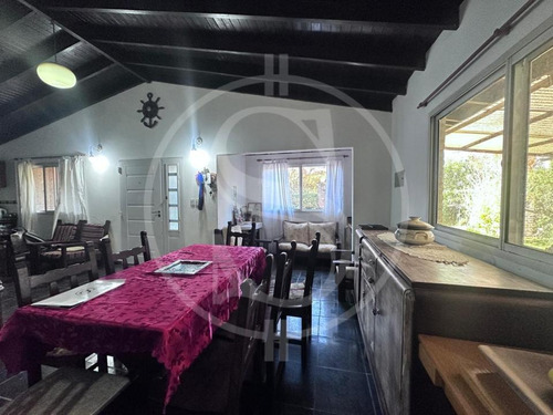 Casa En Venta Barrio Parque Sakura 4 Ambientes