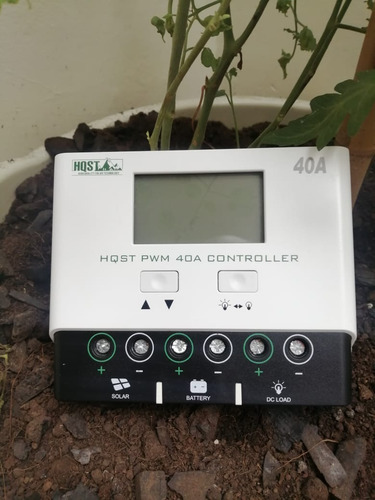 Controlador Hqst 40a 12/24v Robusto Con Lcd.