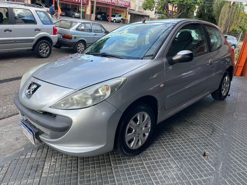 Peugeot 207 1.4 Xr Flex 3p