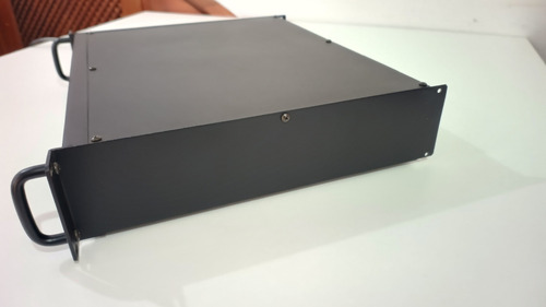 Amplificador Unic - Zx 300 - 4ohms - 300 Watts ( Potência ) Preto 300 W (Usado)