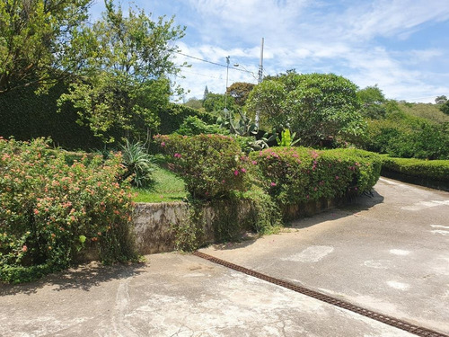 Chácara Com 3 Dormitórios À Venda, 1400 M² Por R$ 670.000 - Vista Alegre - Arujá/sp - Ch0083