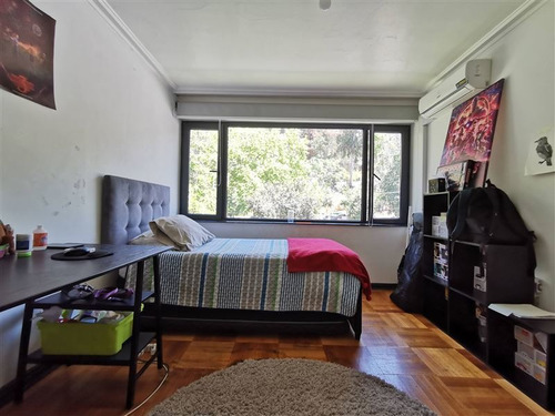 Imagen 22 de 29 de Casa En Venta De 6 Dorm. En Providencia