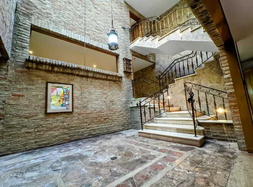 Townhouse En Urb. La Viña Gm
