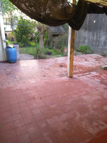 Imagen 9 de 11 de Casa Tres Dormitorios Barrio Oeste
