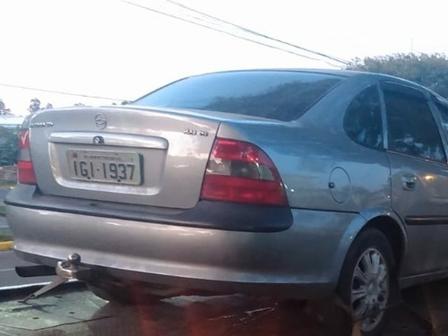 Imagem 1 de 3 de Chevrolet Vectra 2.2 16v Completo