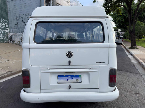 Volkswagen Kombi 1.4 Standard Total Flex 3p