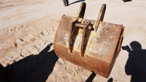 Accesorios Para Retroexcavadora Bote Grande