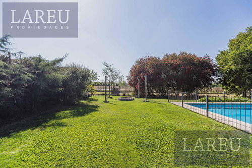 Casa En Venta - Estancias Del Pilar, La Paz.