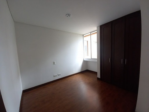 Imagen 15 de 19 de Apartamento En Arriendo Santa Maria De Los Angeles 472-2545