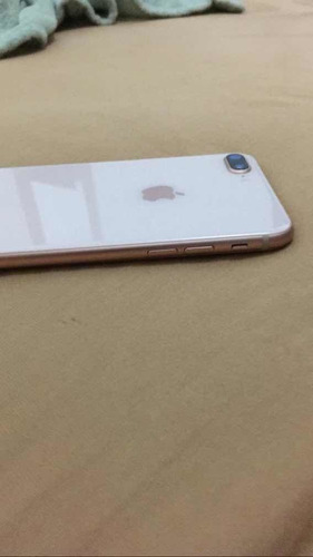 iPhone 8 Plus