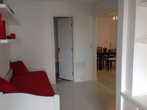 Imagen 17 de 22 de Apartamento En Brava, 1 Dormitorios *
