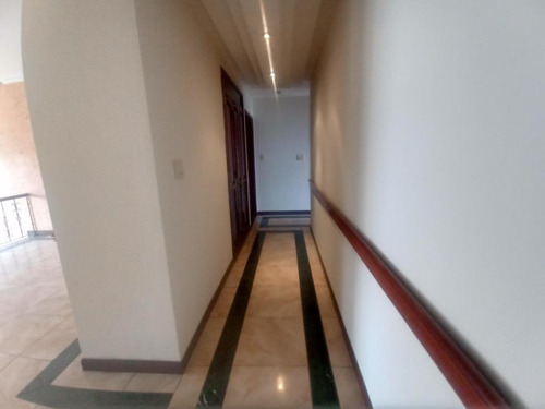 Imagen 14 de 17 de Apartamento En Venta En Cali Granada. Cod 13433