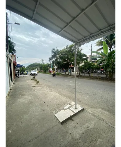 Alquilo Local En Ciudad Del Campo